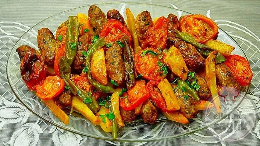 İzmir Köftesi