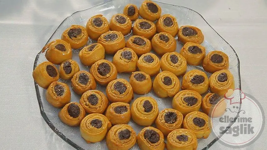 Karagöz Tatlısı
