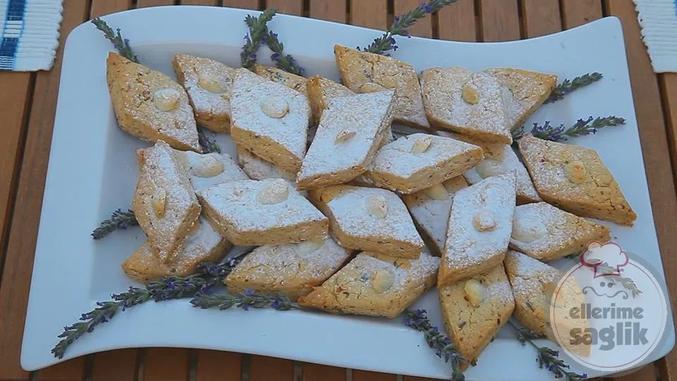 Bademli Lavantalı Kurabiye