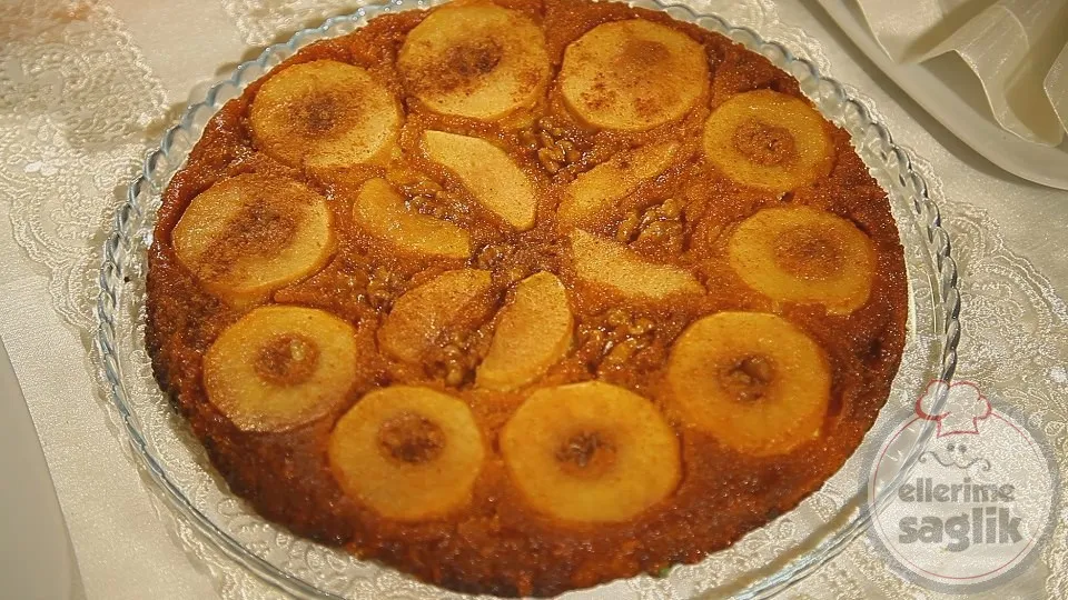 Elmalı Ve Pekmezli Kek