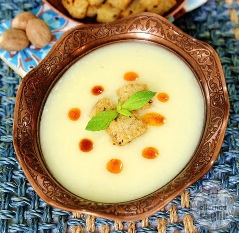 Kaşar Peynirli Çorba