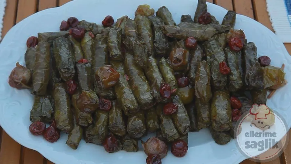 Vişneli Yaprak Sarma