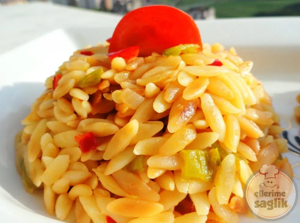 Arpa Şehriye Pilavı