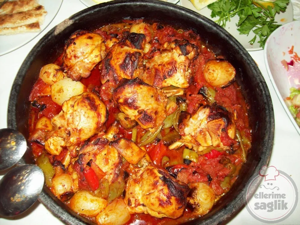 Kabaklı Tavuklu Güveç