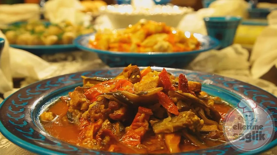 Kuru Patlıcan Yemegi