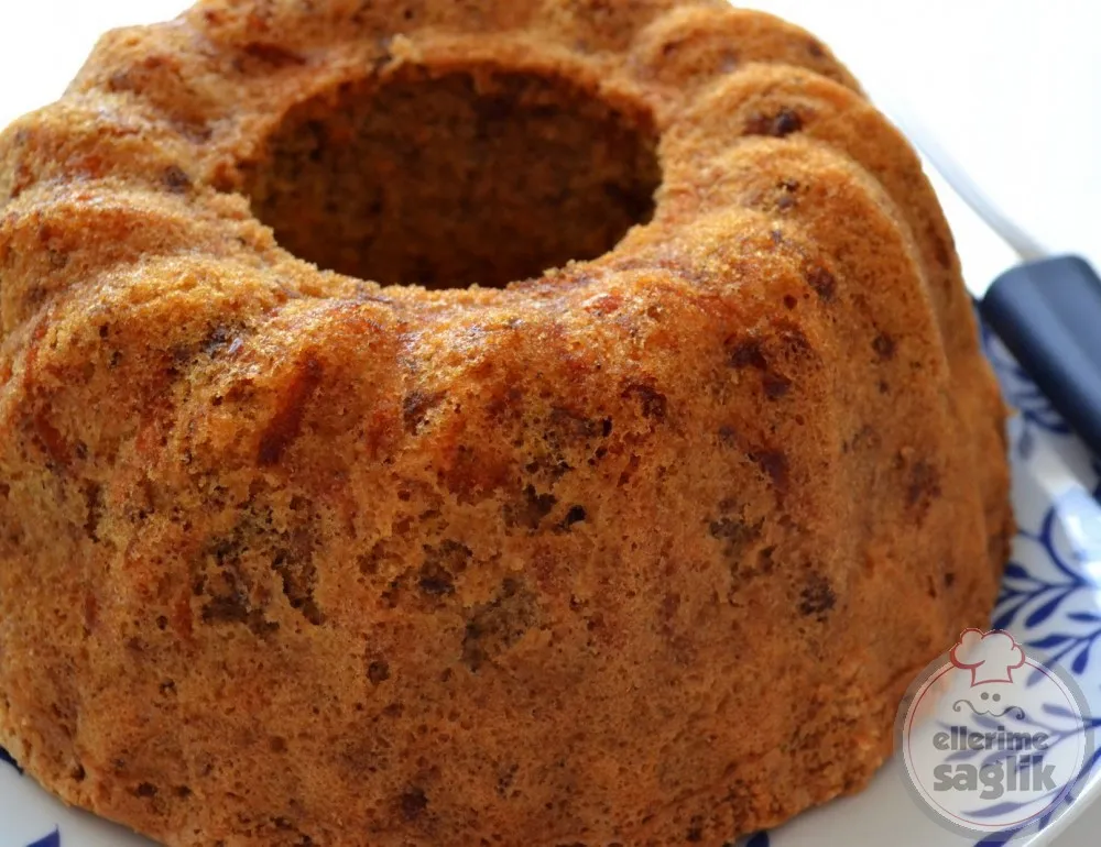 Issız Adamın Havuçlu Tarçınlı Keki