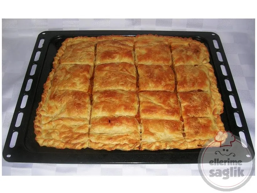 Patlıcanlı Arnavut Böreği