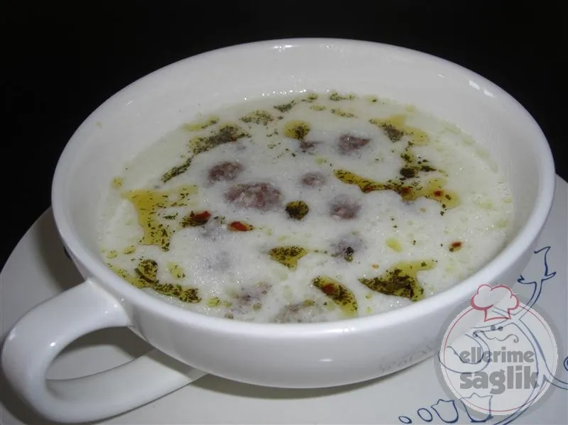Yoğurtlu Köfte