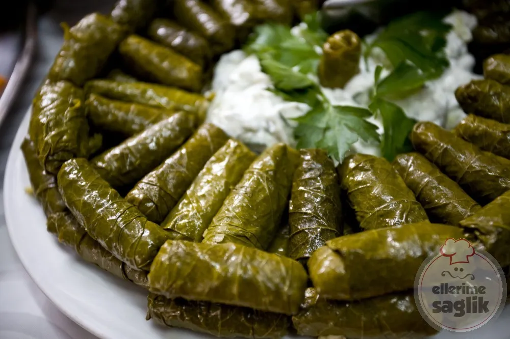 Ebegümeci Dolması