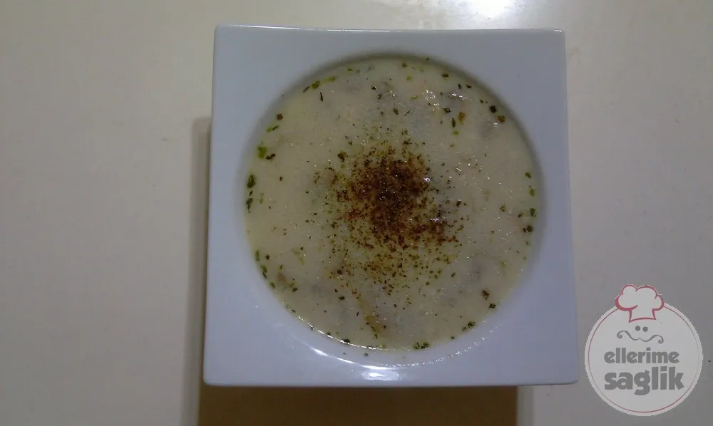 Sebzeli Mantar Çorbası
