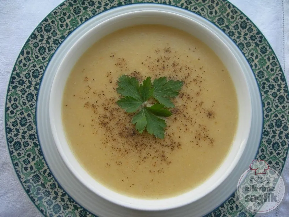 Sütlü Mısır Çorbası