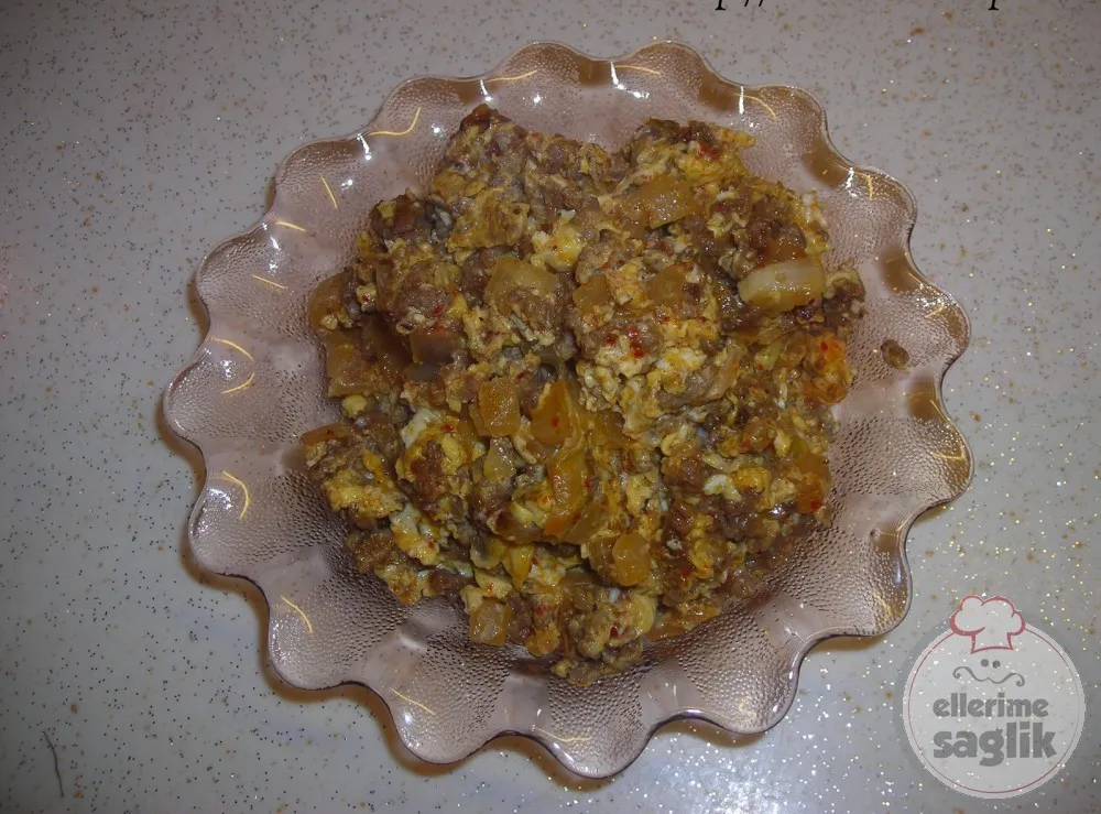 Kıymalı Yumurta (Mıkla)