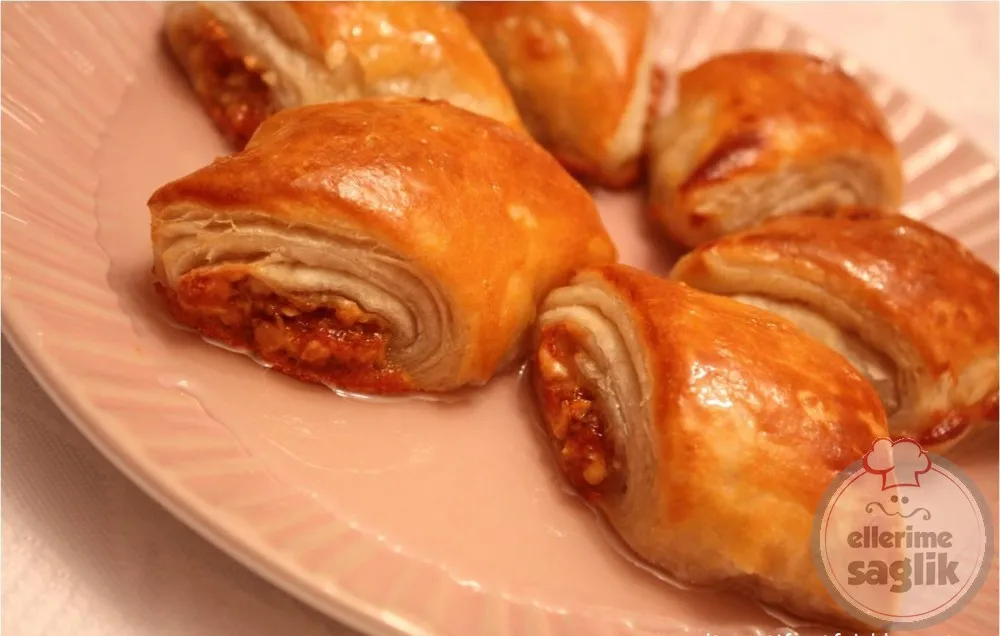 Samsa Tatlısı
