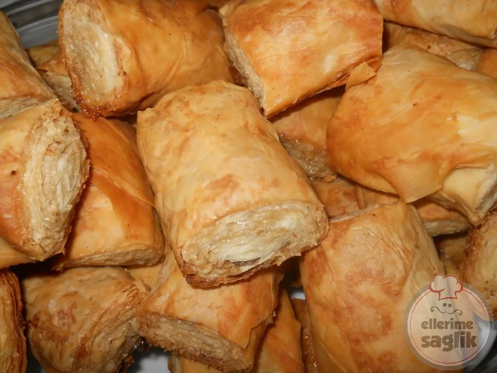 Tahinli Börek
