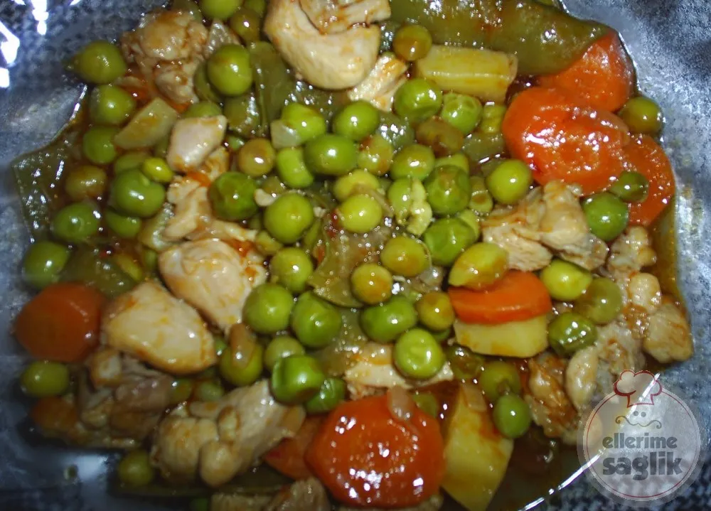 Tavuklu Bezelye