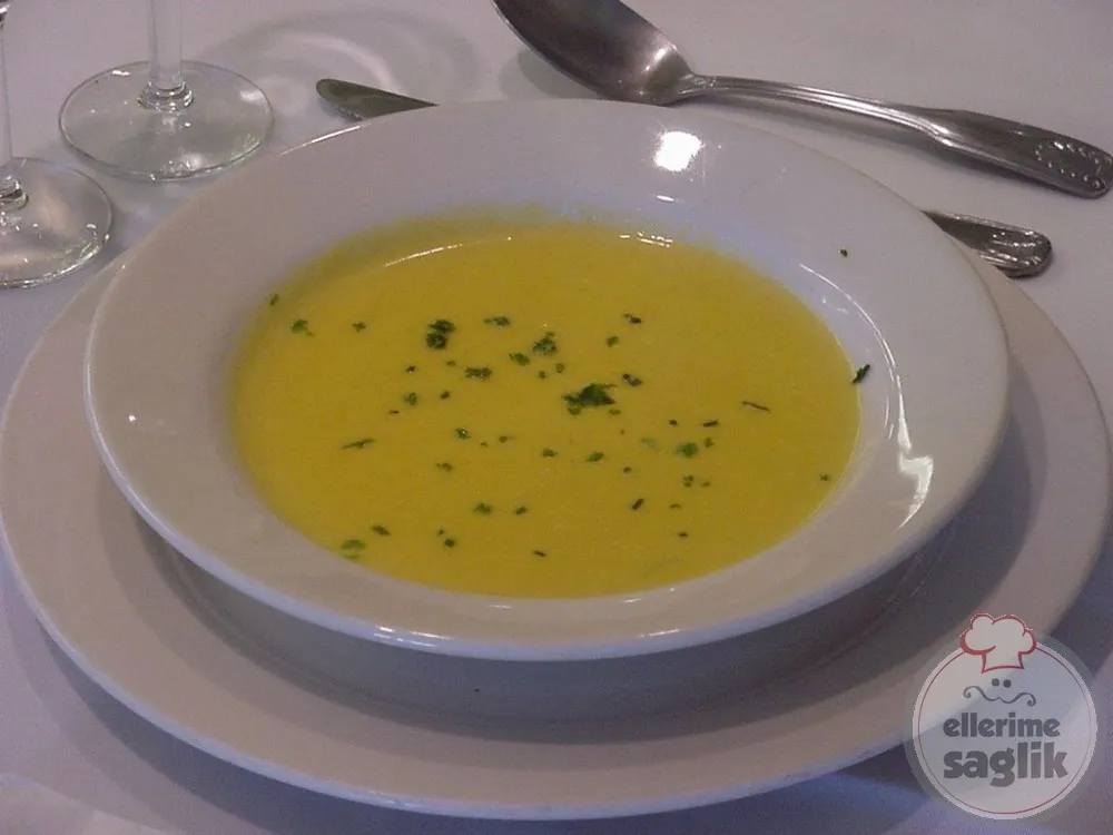 Kişnişli Patates Çorbası