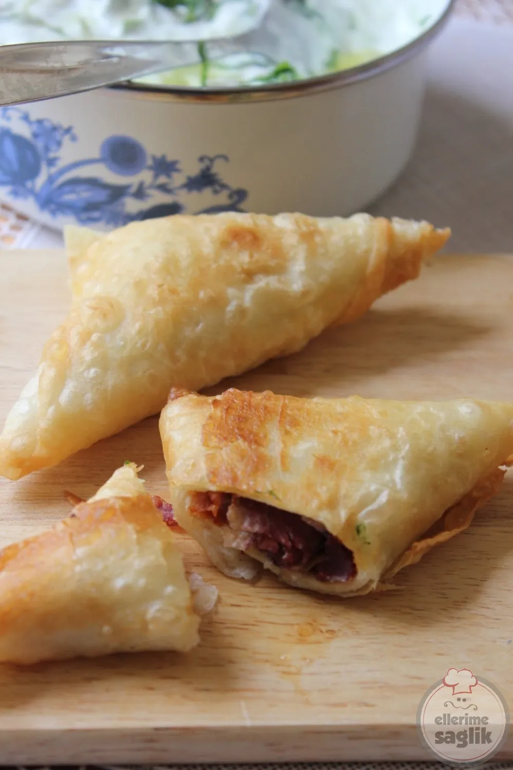 Pastırmalı Börek