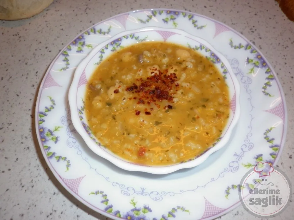 Tennuri Çorbası