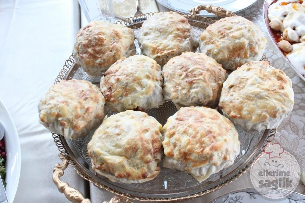 Eti Bol Börek