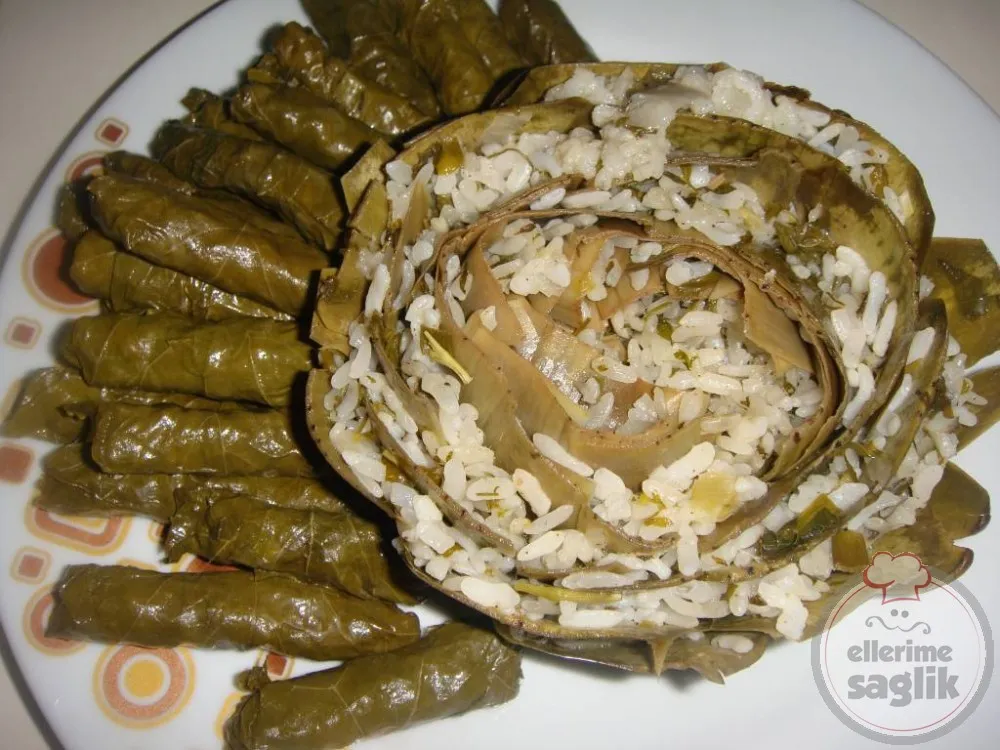 İzmir Usulü Enginar Dolması
