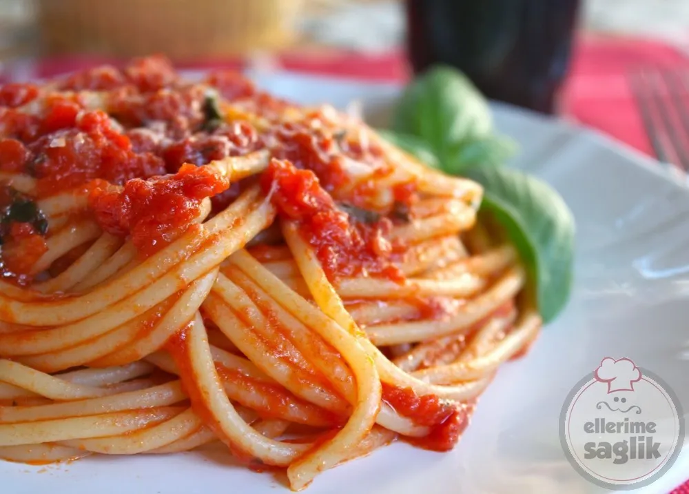 Kekik Soslu Spagetti