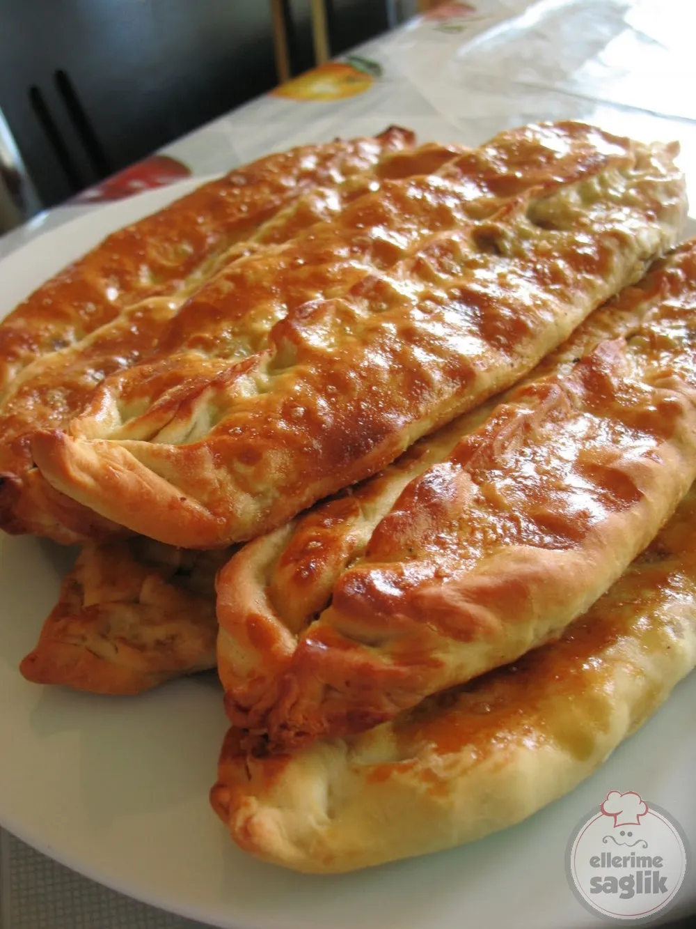Kıymalı Kapalı Pide