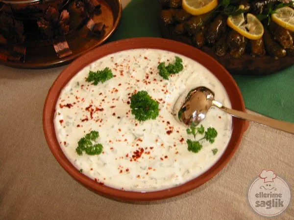 Kolay Tarator Sosu