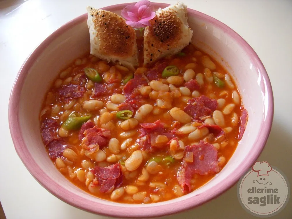 Pastırmalı Kuru Fasulye