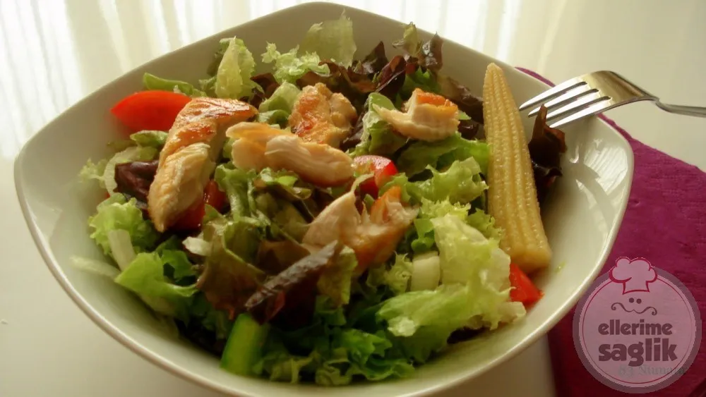 Sezar Salatası