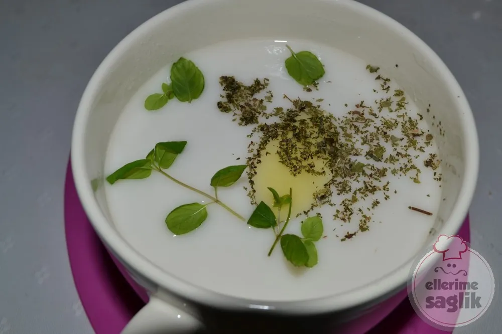Soğuk Ayran Çorbası