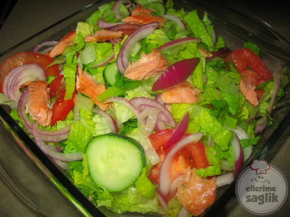 Somon Salatası