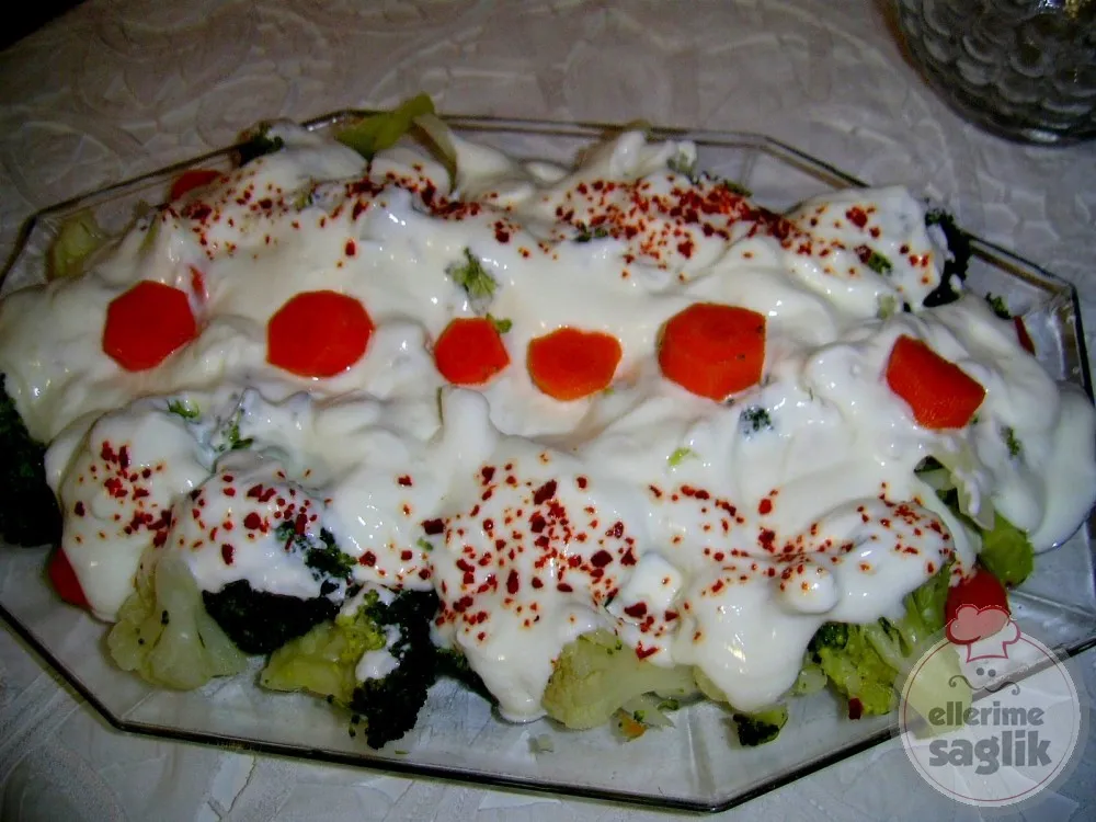 Yoğurtlu Brokoli Salatası
