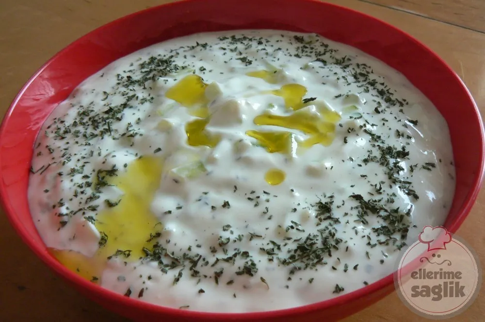 Zeytinyağlı Cacık