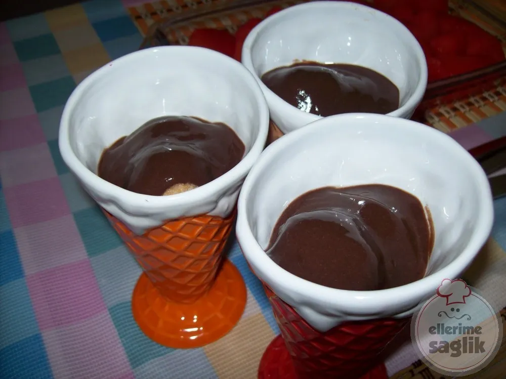 Elmalı Yalancı Profiterol