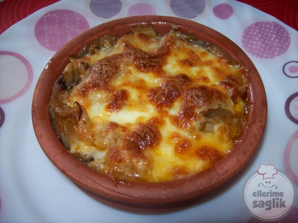 Kaşarlı İstiridye Mantarı