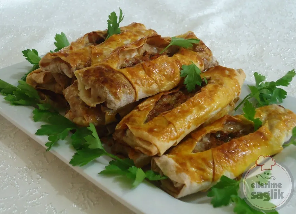 Lahmacun Böreği