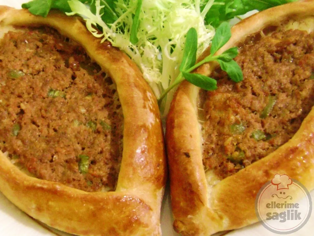 Kıymalı Kır Pidesi