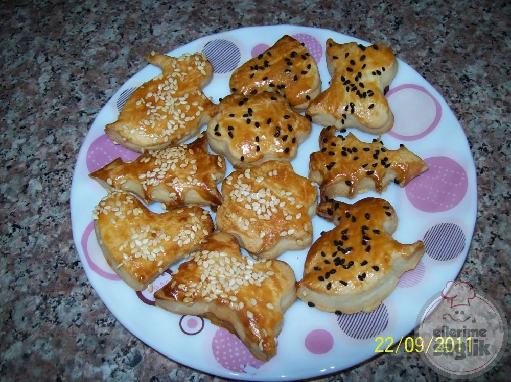 Mahlepli Tuzlu Kurabiye