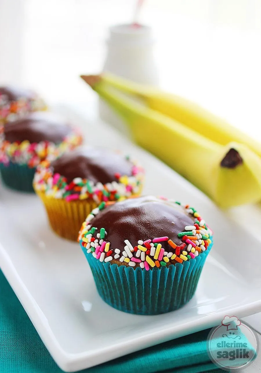 Çikolata Soslu Muffin