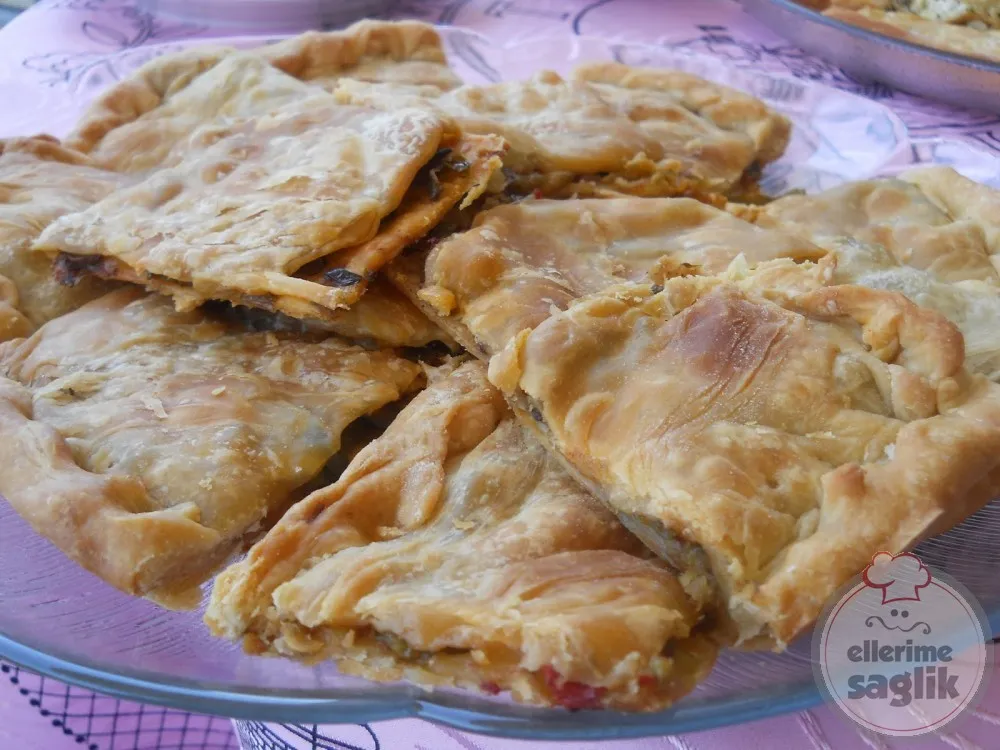 Kolay Acemi Arnavut Böreği