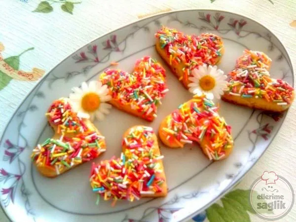 Glazürlü Renkli Kalpler