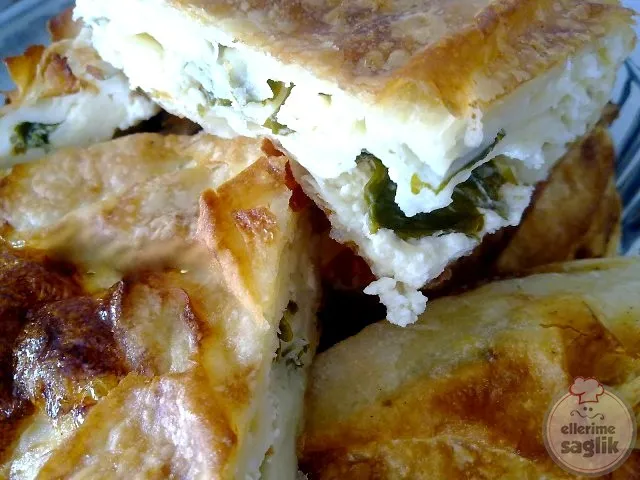 Lor Peynirli Börek