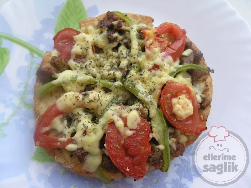 Pita Pizza