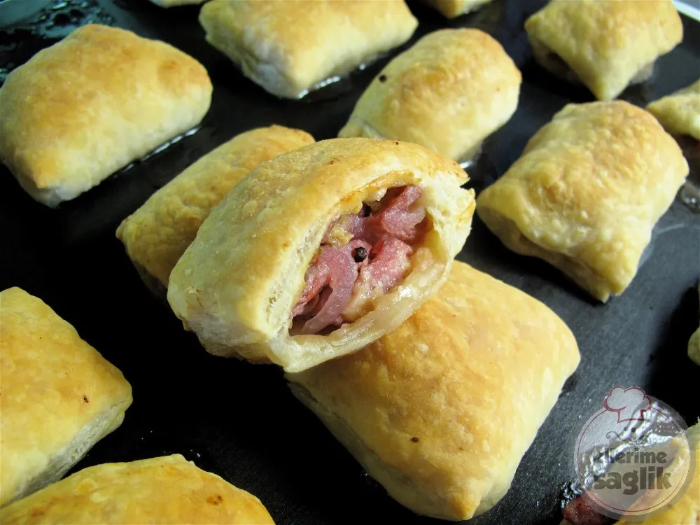 Tavuklu Puff Börek