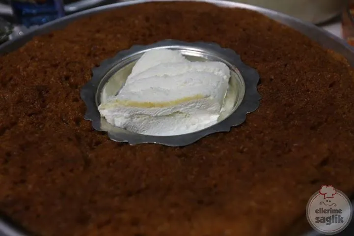 Ekmek Kadayıfı