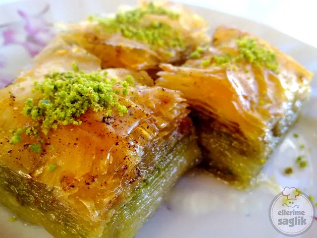Fıstıklı Baklava