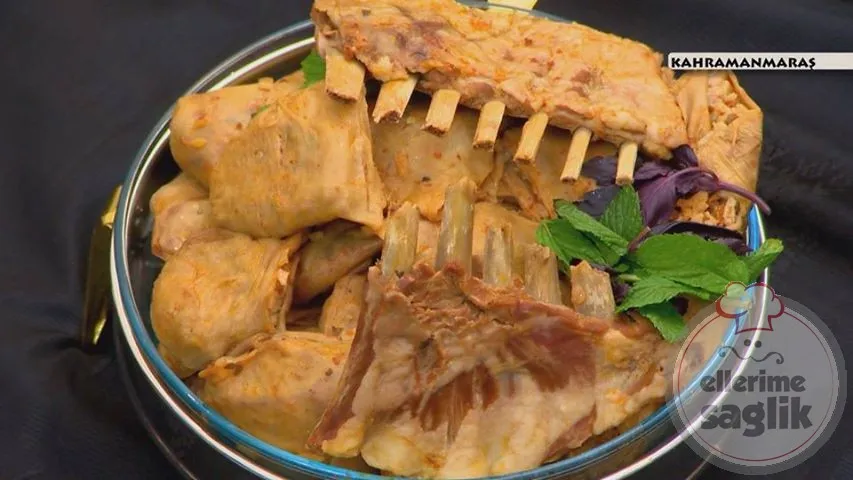 Kaburgalı Kuru Beyaz Kabak Dolması