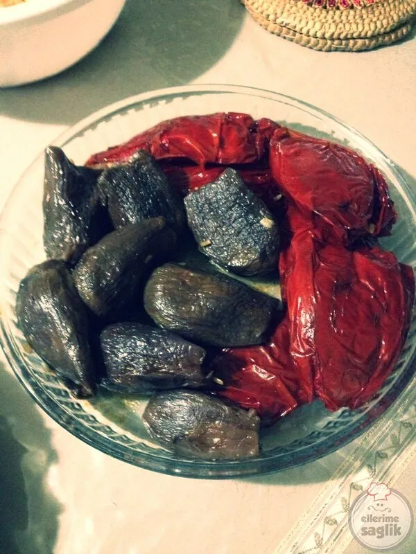 Kurutulmuş Patlıcan Ve Biber Dolması