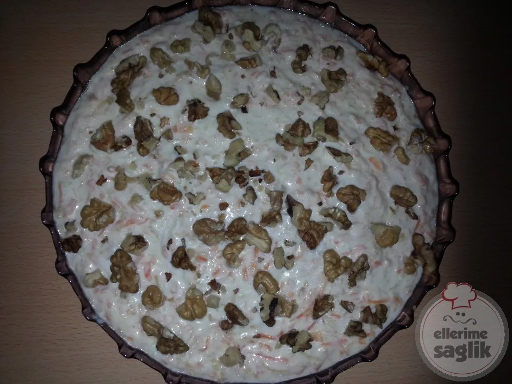 Kabaklı Havuçlu Salata