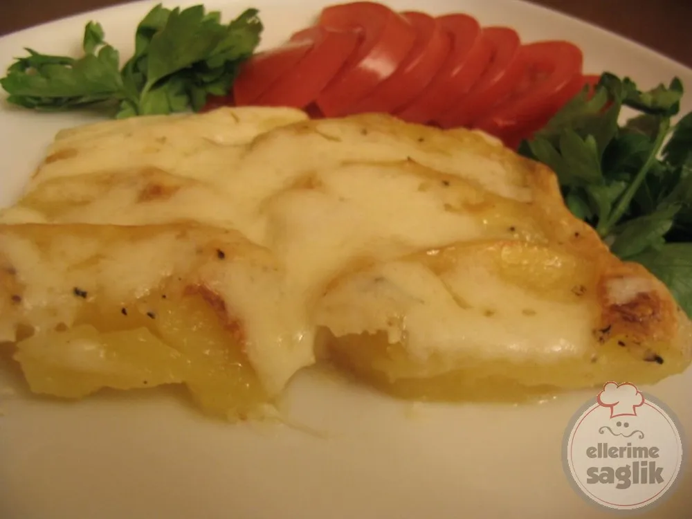 Kaşarlı Patatesler